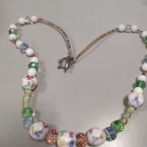 Floral Beaded Necklace with Multicolor Accents